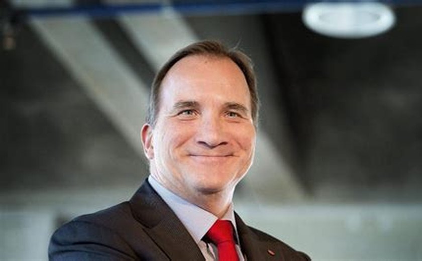 Premiê da Suécia perde voto de confiança e governo enfrenta indefinição