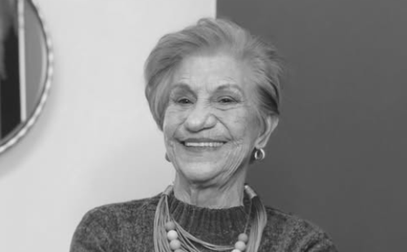 Morre Vovó Cora, influencer de maquiagem com mais de 6 milhões de seguidores