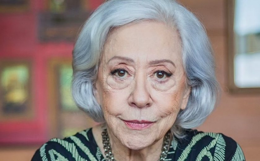 Fernanda Montenegro lê Simone de Beauvoir no Sesc em SP
