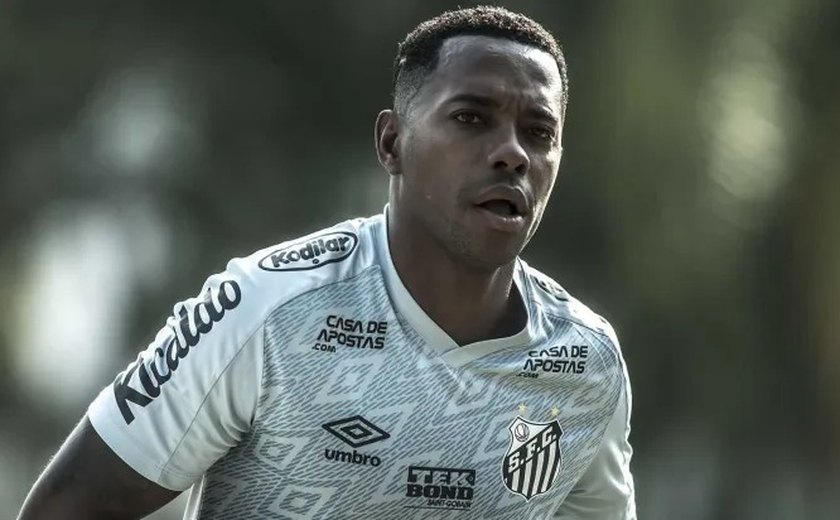 Santos vai remover todas as fotos de Robinho dos camarotes na Vila Belmiro