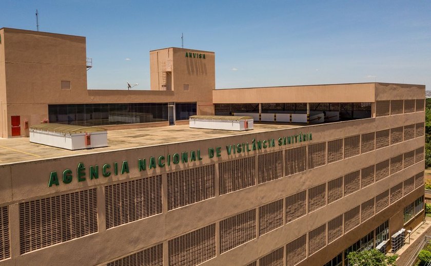 Anvisa proíbe venda de lotes de balas da Dori por risco de Salmonella