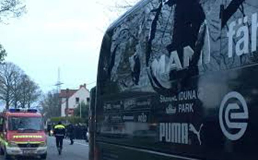 Bartra fica ferido em explosões perto do ônibus do Borussia; jogo é adiado