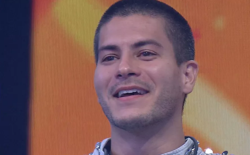 Arthur Aguiar anuncia pausa nas redes sociais: ‘Recarregar as energias’