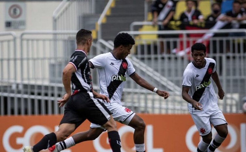Melhor ataque, Vasco goleia novamente e avança na Copa São Paulo