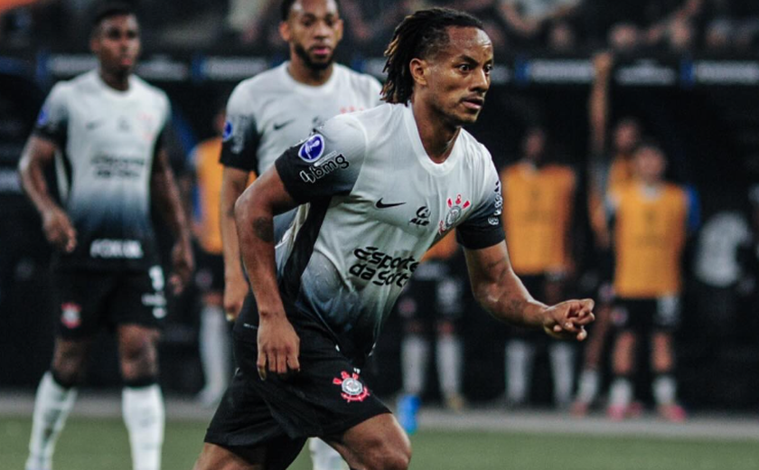 Corinthians anuncia a renovação de contrato com André Carrillo até a metade de 2026