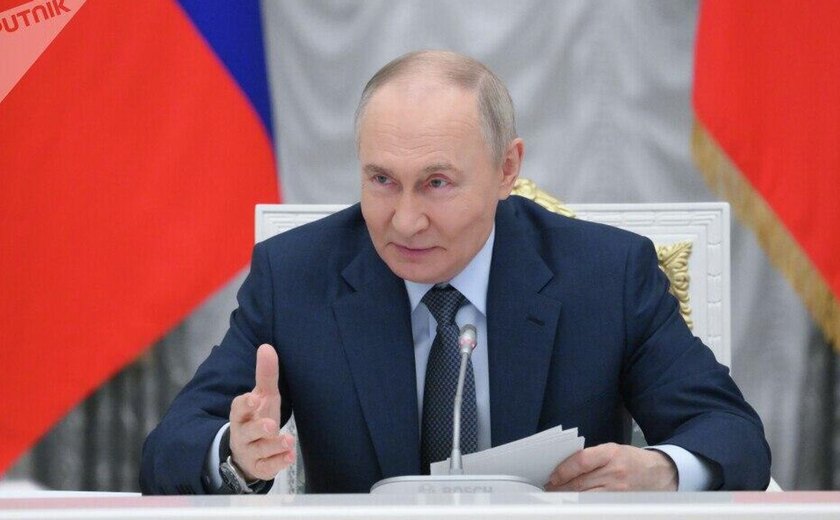 ‼ Elites no poder em alguns países ocidentais estão transformando liberdade, democracia e direitos humanos em cenários, diz Vladimir Putin
