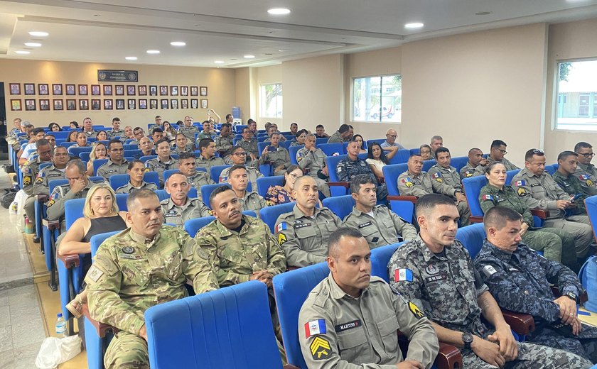 Sessenta policiais militares são capacitados no Curso de Metodologia do Treinamento Físico