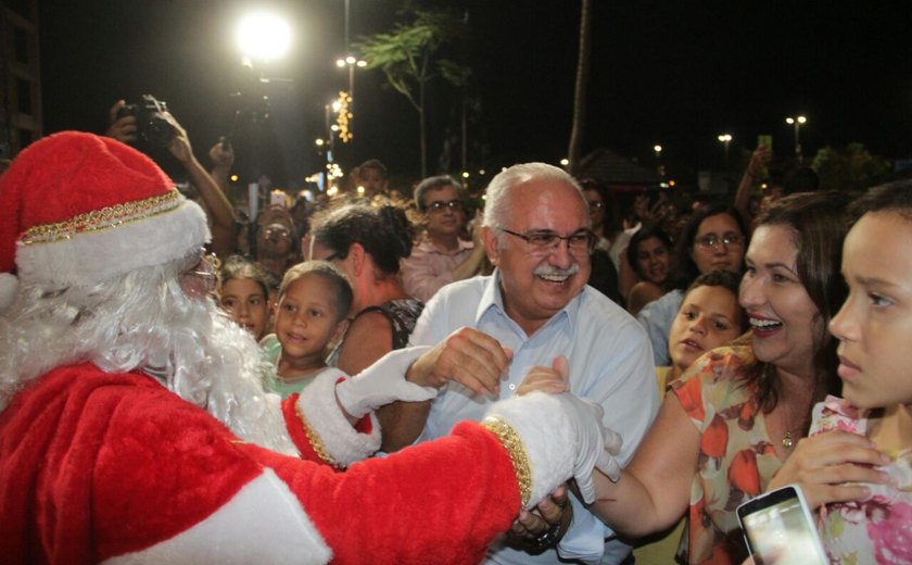 CDL e Prefeitura abrem festejos natalinos de Arapiraca