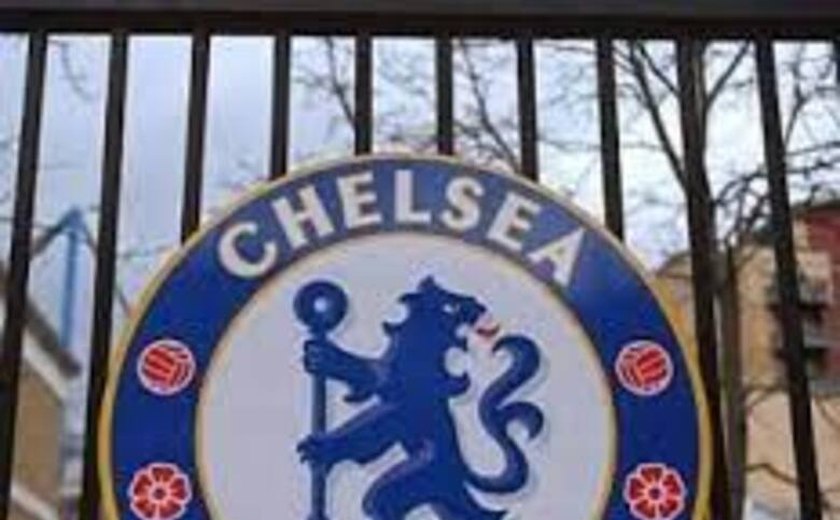 Grupo da Arábia oferece R$ 18 bilhões para comprar o Chelsea de Roman Abramovich