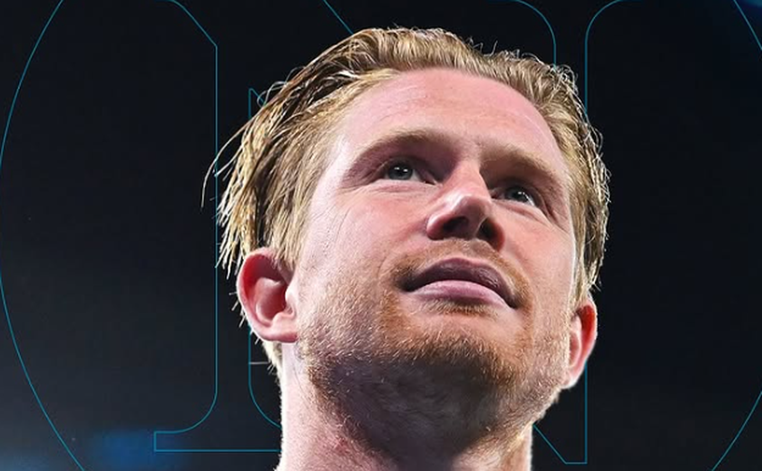 De Bruyne ganha a camisa 10 de Maradona para treinar no Napoli: 'Gesto simpático do clube'