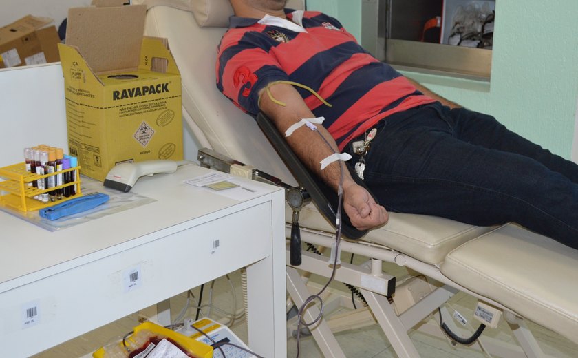 Hemoal realiza coleta de sangue no Centro de Maceió nesta quarta