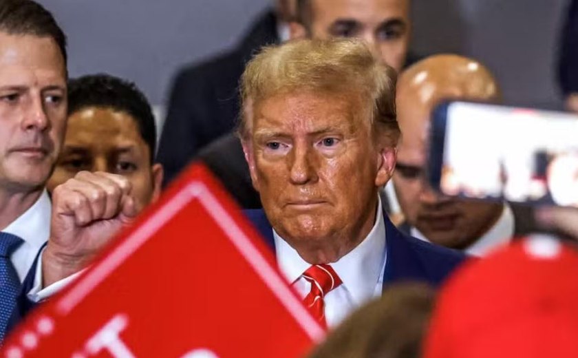 Um presidente dos EUA pode assassinar um rival político? Juízas põem em xeque argumento de imunidade presidencial de Trump