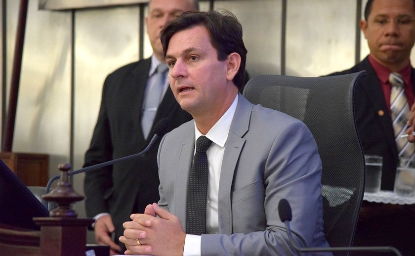 Marcelo Beltrão defende permanência do Fundeb e redistribuição de recursos entre os municípios