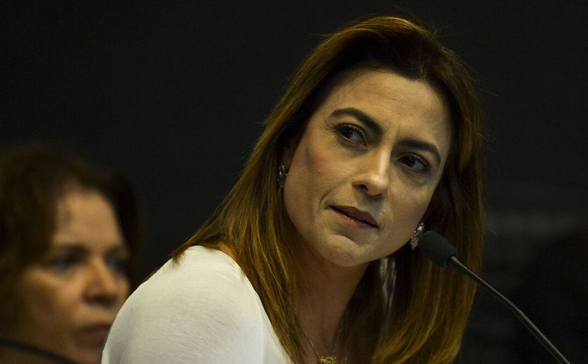 Soraya Thronicke diz que quer ver atriz 'encenar estupro de filha de parlamentar'