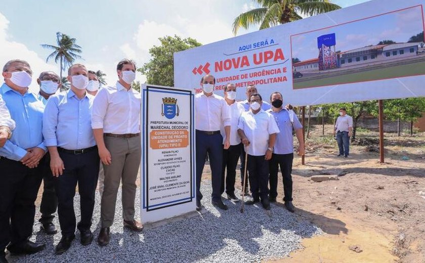 Na Proclamação da República, governo do Estado transfere sede para Marechal Deodoro e lança pedra fundamental de nova UPA
