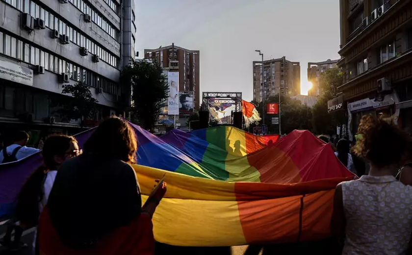 Grupo italiano diz que irá à Marcha do Orgulho LGBT na Hungria