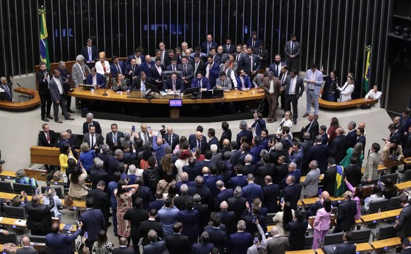 Redes sociais: Motta diz que pautará projetos sobre crianças após denúncia sobre 'adultização'