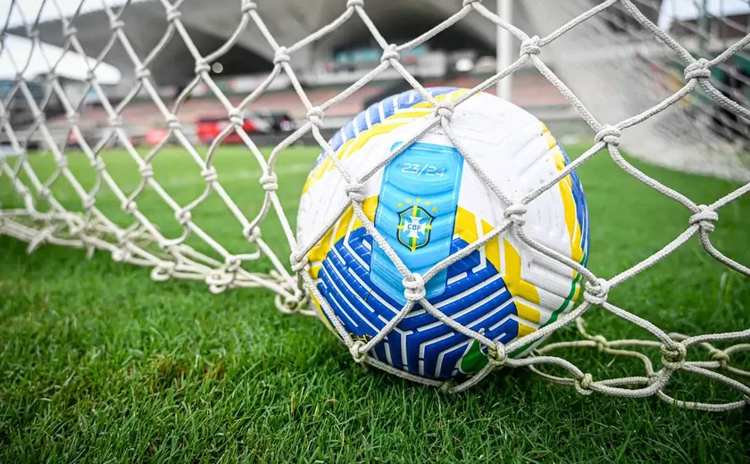 CBF adia partidas de times gaúchos feminino e masculino até 27 de maio