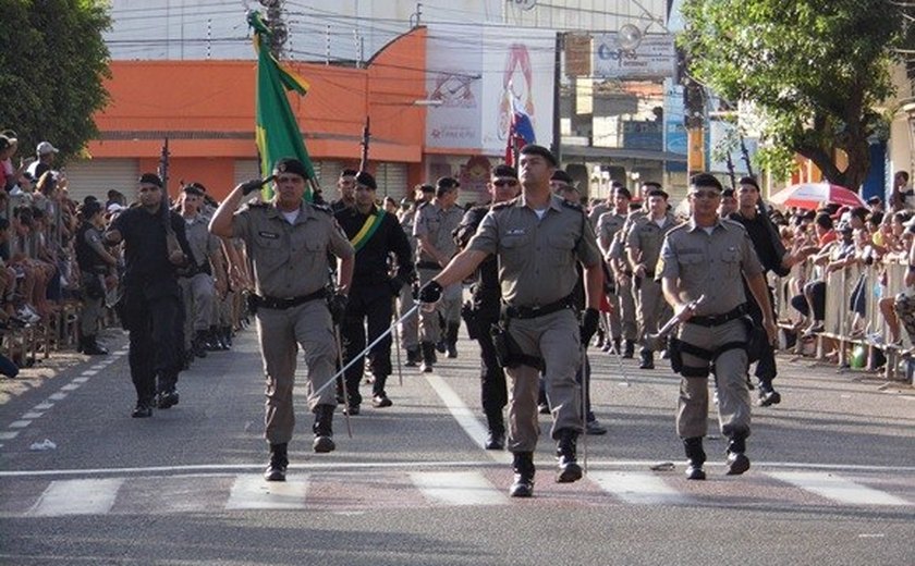 3º Batalhão de Polícia Militar desfila pela Emancipação Política de Arapiraca