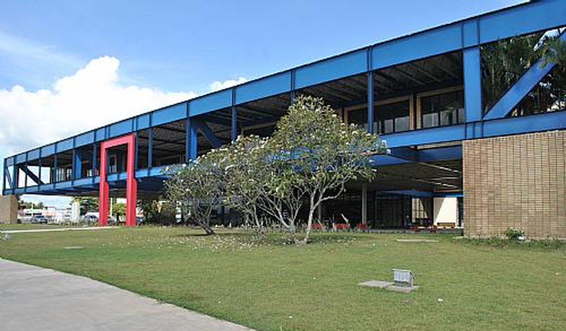 Detran, botando banca