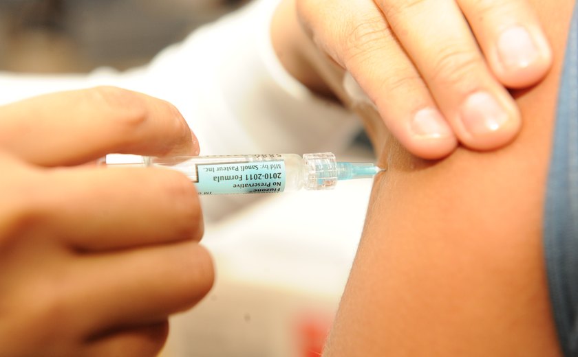 Prefeitura da Barra de São Miguel intensifica mobilização para campanha de vacinação