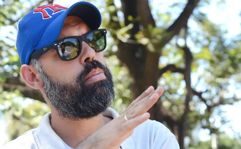 STJ absolve Allan dos Santos em caso de calúnia contra cineasta Estela Renner