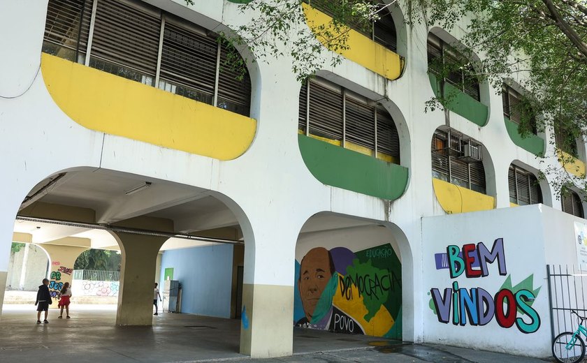 Cieps completam 40 anos como projeto de referência para educação