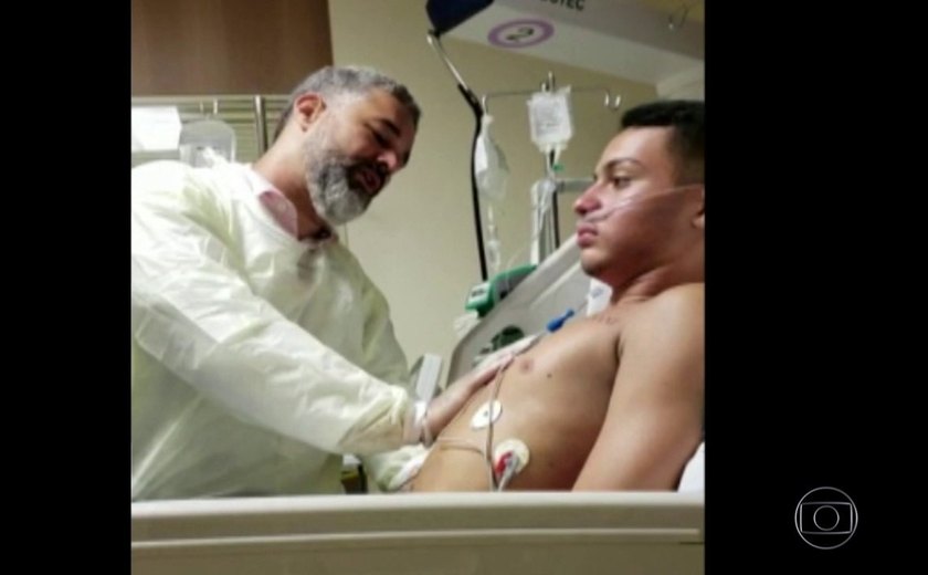 Um dos três sobreviventes de incêndio no CT do Fla, Cauan Emanuel recebe alta