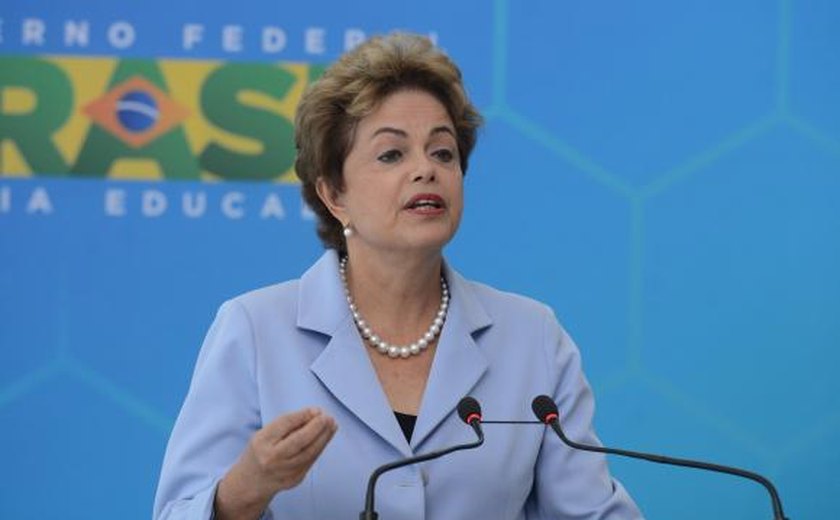 Dilma estima redução de até 20% no valor adicional cobrado em contas de luz