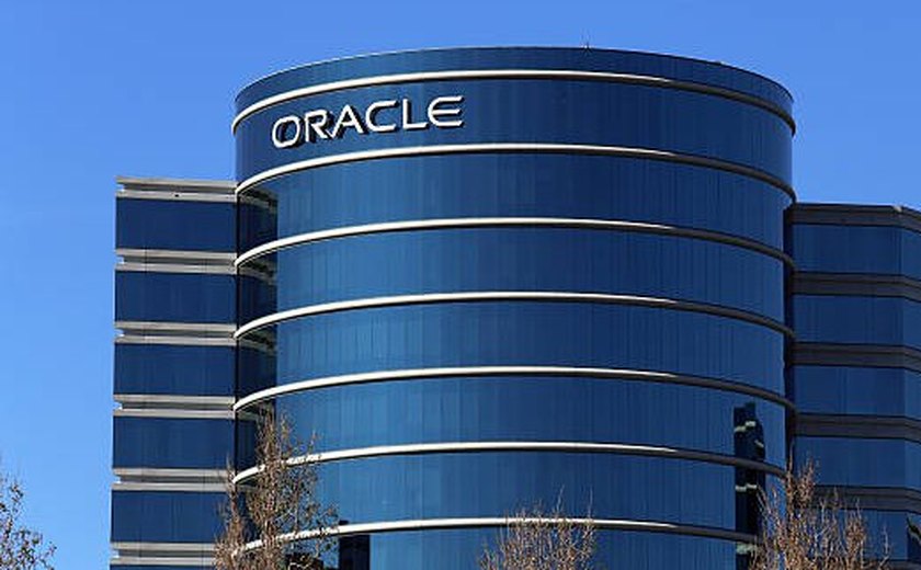 Oracle diz que empresa terá crescimento dramaticamente maior no ano fiscal de 2026;ação sobe 7%