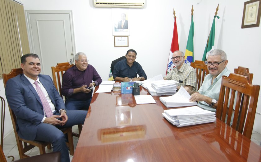 Prefeitura de Palmeira antecipa pagamento de servidores para hoje (30)