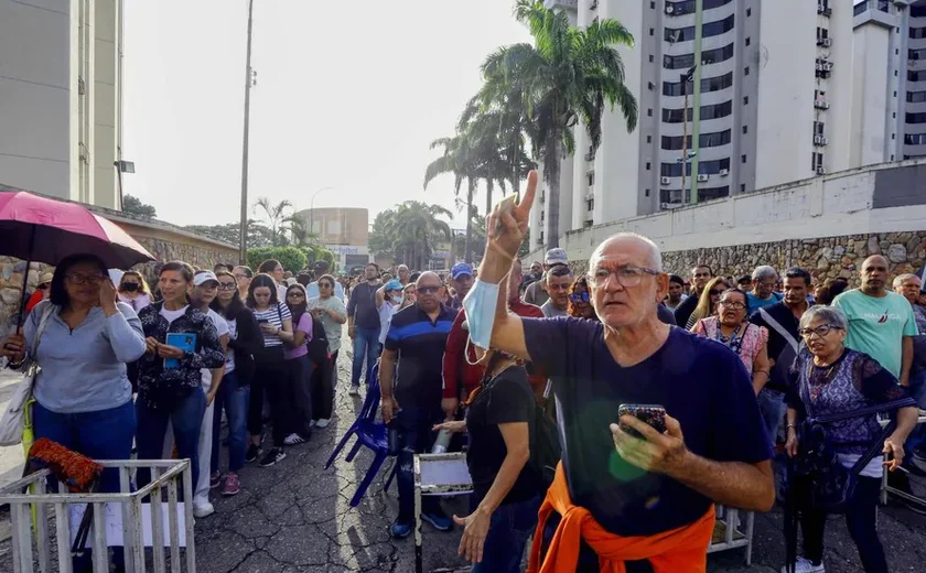 Eleição na Venezuela: Diminuição do comparecimento eleitoral na capital à tarde preocupa oposição