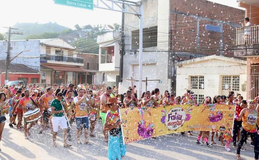 Bloco Folia Social leva frevo e alegria às ruas de Santana do Mundaú