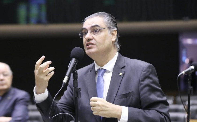 Deputados vão debater ações do Brasil para minimizar efeitos do 'tarifaço' dos EUA