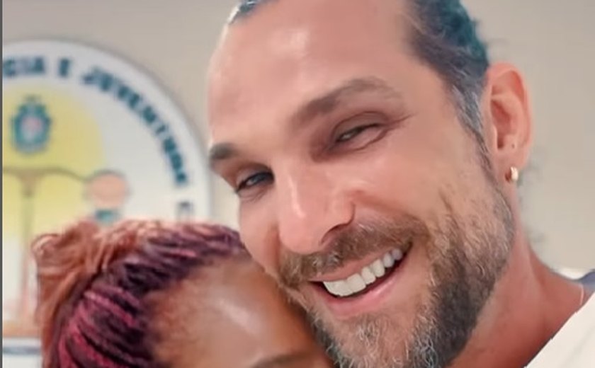 Aline Wirley e Igor Rickli celebram guarda provisória de filhos adotivos