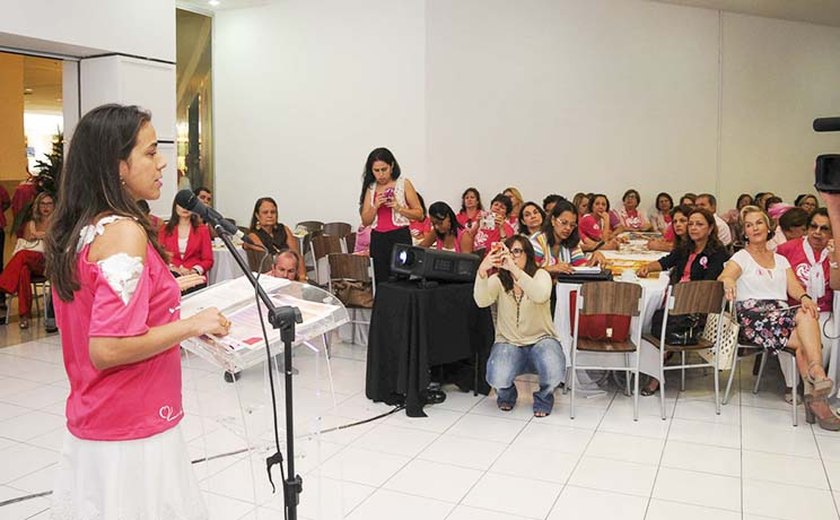 Prefeitura lança campanha Maceió Rosa para combater câncer de mama