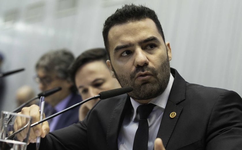 Arthur do Val é agredido por ex-deputado ‘Boca Aberta’ no Paraná