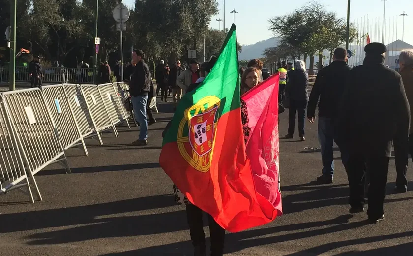 Portugal vai expulsar 5 mil brasileiros