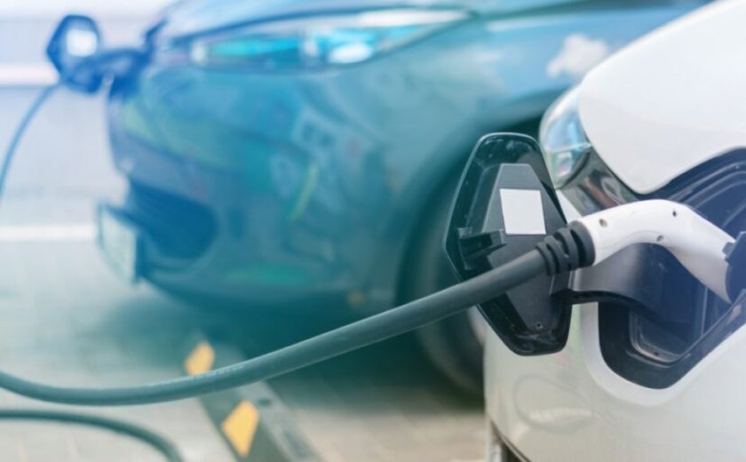Projeto que isenta de IPVA carros elétricos e híbridos é aprovado na Assembleia Legislativa