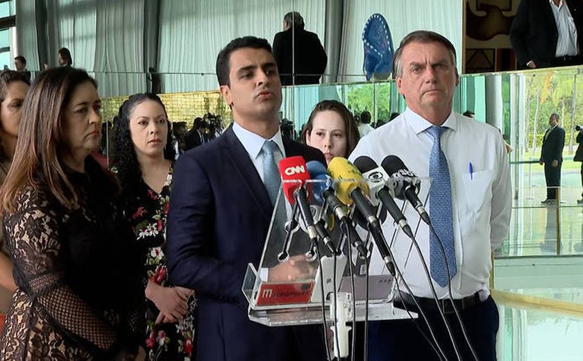 JHC pode ter enterrado o seu futuro político ao apoiar Bolsonaro