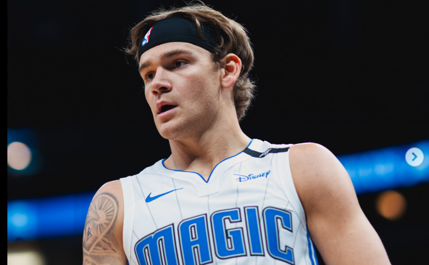 Jogador da G-League supera desafiantes da NBA e conquista o tri de enterradas do All-Star Game