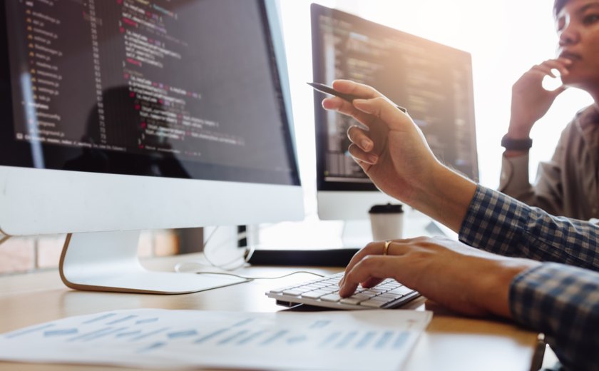 Projetos de inclusão no mercado de TI ganham força