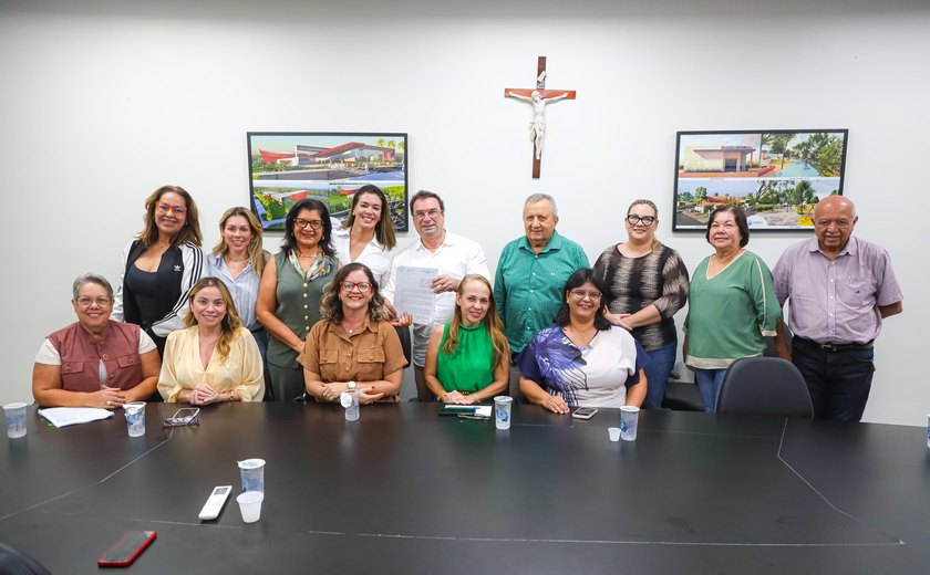 Com apoio de Daniel Barbosa, prefeito Luciano repassa R$ 1 milhão para ações de saúde na Pestalozzi Arapiraca