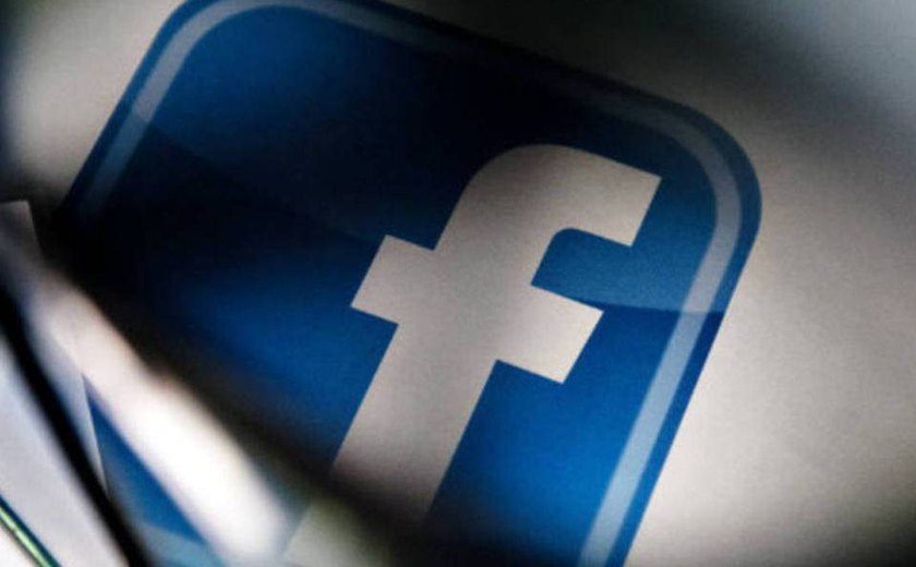 Facebook coletou lista de contatos de 1,5 milhão de usuários