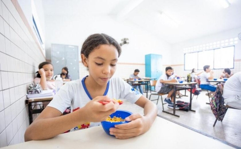 No dia internacional da educação, Seduc comemora avanças na rede pública estadual