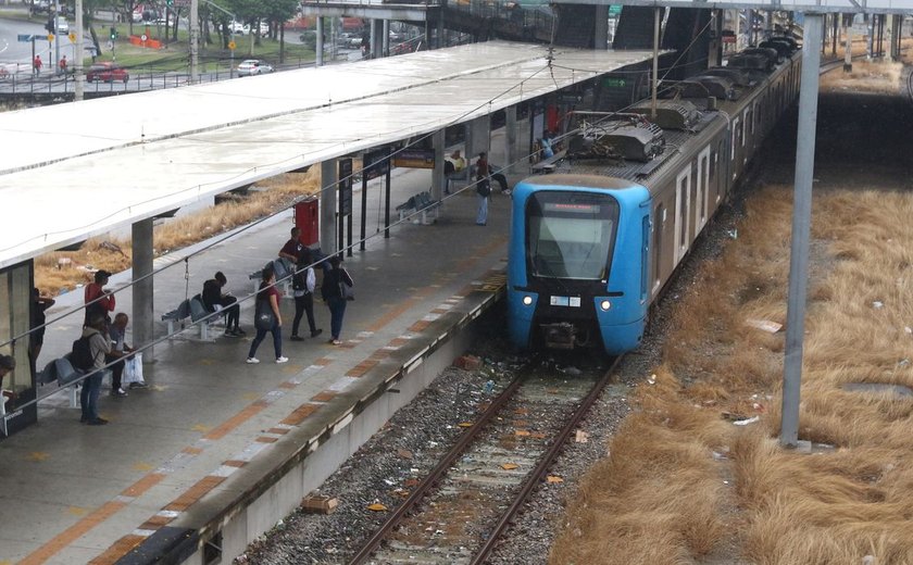 Roubo de cabos fecha nove estações de trens no Rio de Janeiro