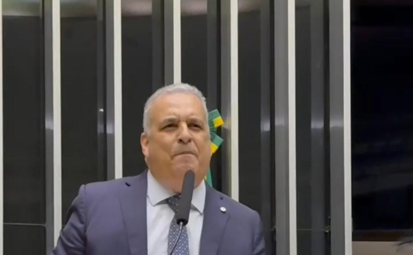 Marco histórico: Câmara aprova relatório de Alfredo Gaspar no caso Ramagem