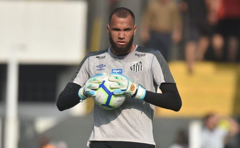 Atlético-MG anuncia ampliação de contrato do goleiro Everson até o fim de 2025