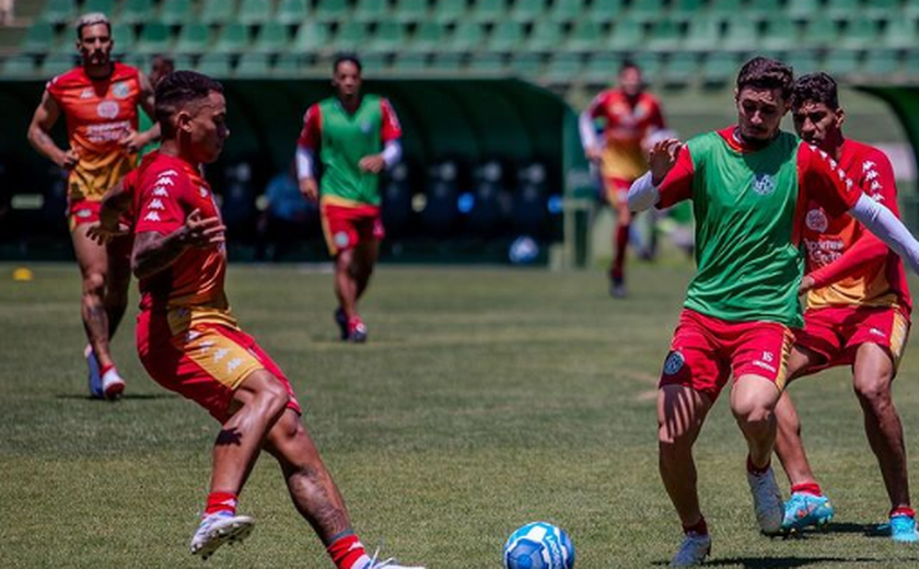Além de Bruno José, Guarani perde Matheus Barbosa para duelo direto contra o Criciúma