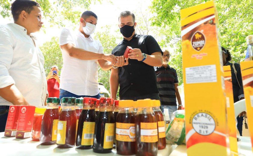 Em Roteiro, Maykon Beltrão participa do lançamento do Programa Estadual de Sanidade das Abelhas